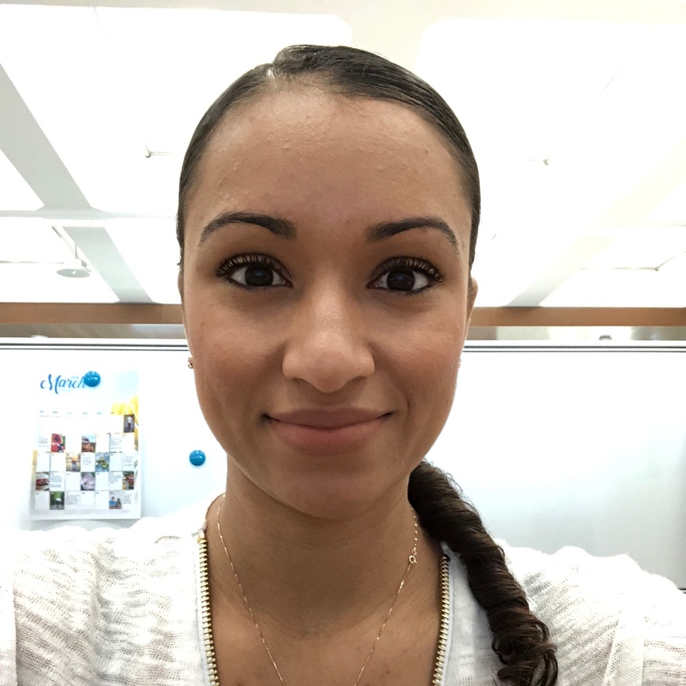 Meet your Posher, Nikole